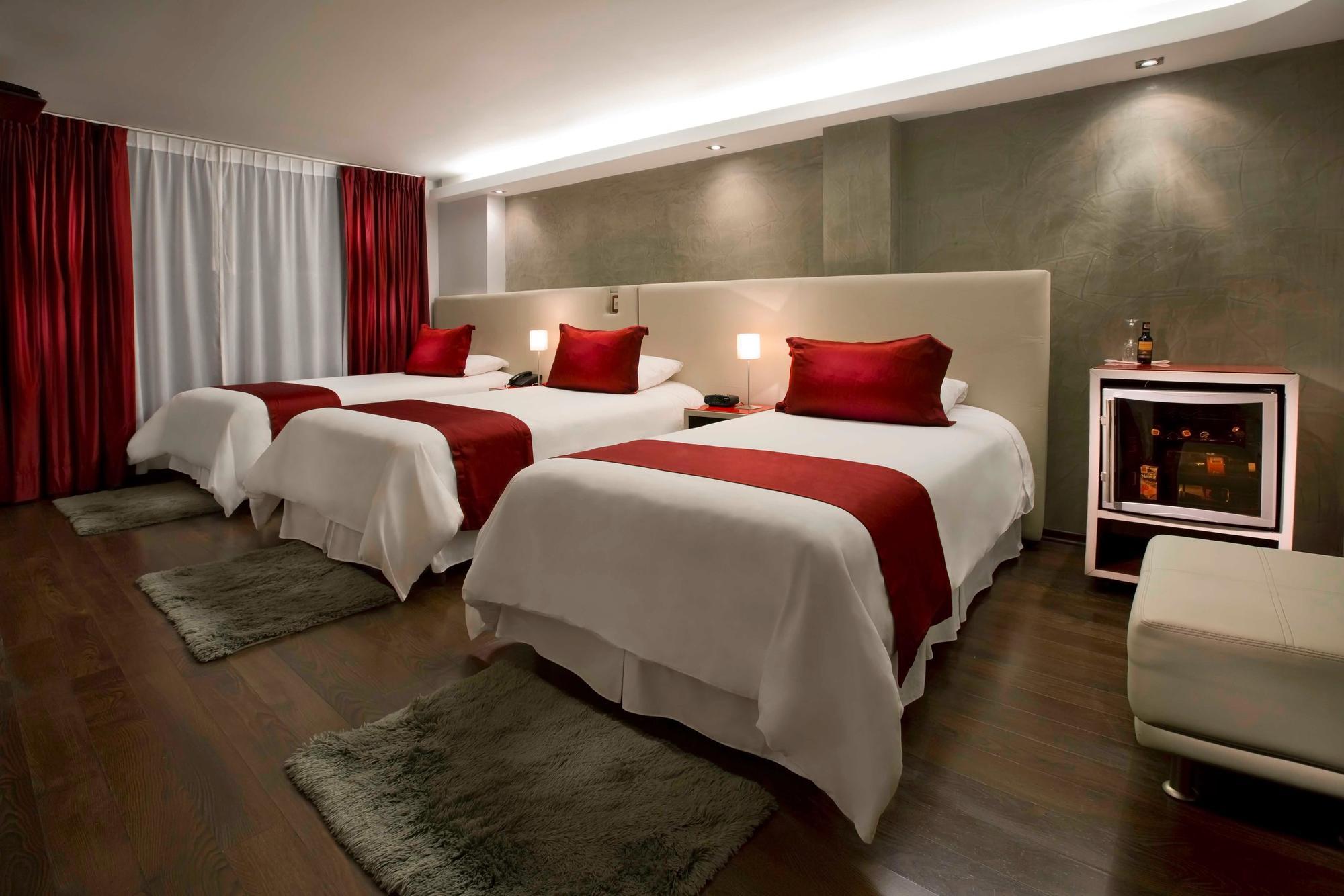 Nu House Boutique Hotel Quito Exterior photo
