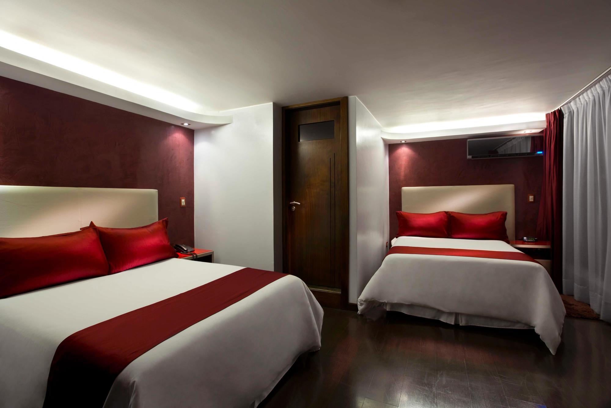 Nu House Boutique Hotel Quito Exterior photo